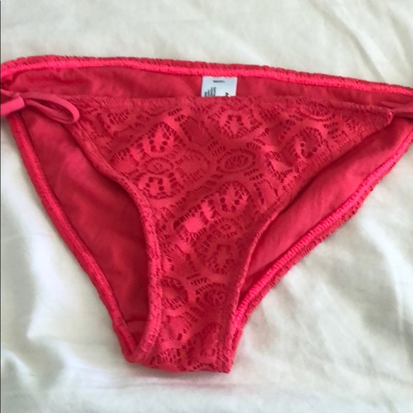 Bikini set - Picture 3 of 6